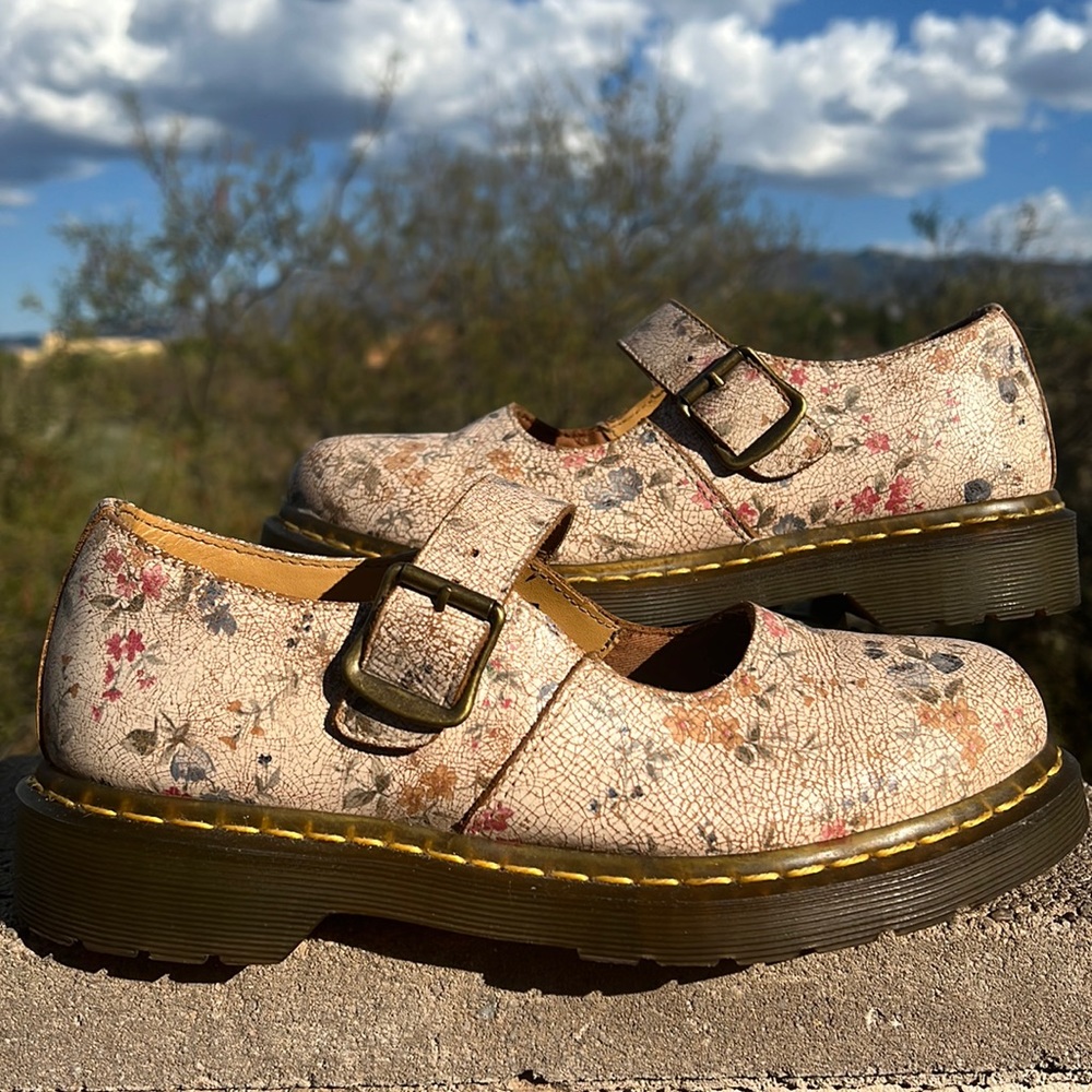 🌸 Dr. Martens 12295 Vintage Floral Crackle Single Strap Mary Jane Loafers